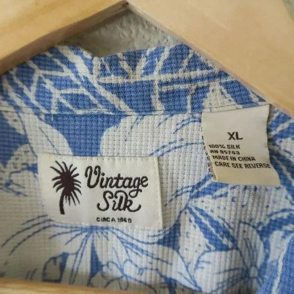 VINTAGE SILK Blue Hawaiian Shirt Size XL Waffle Textured Lightweight Casual - Picture 4 of 8